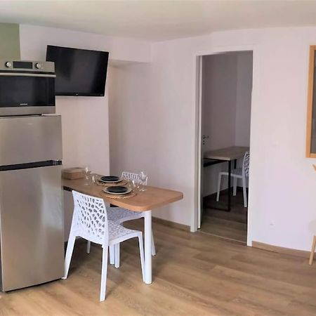 T1 Bis Proche Marais Avec Garage A Moto Apartment Bourges Exterior foto